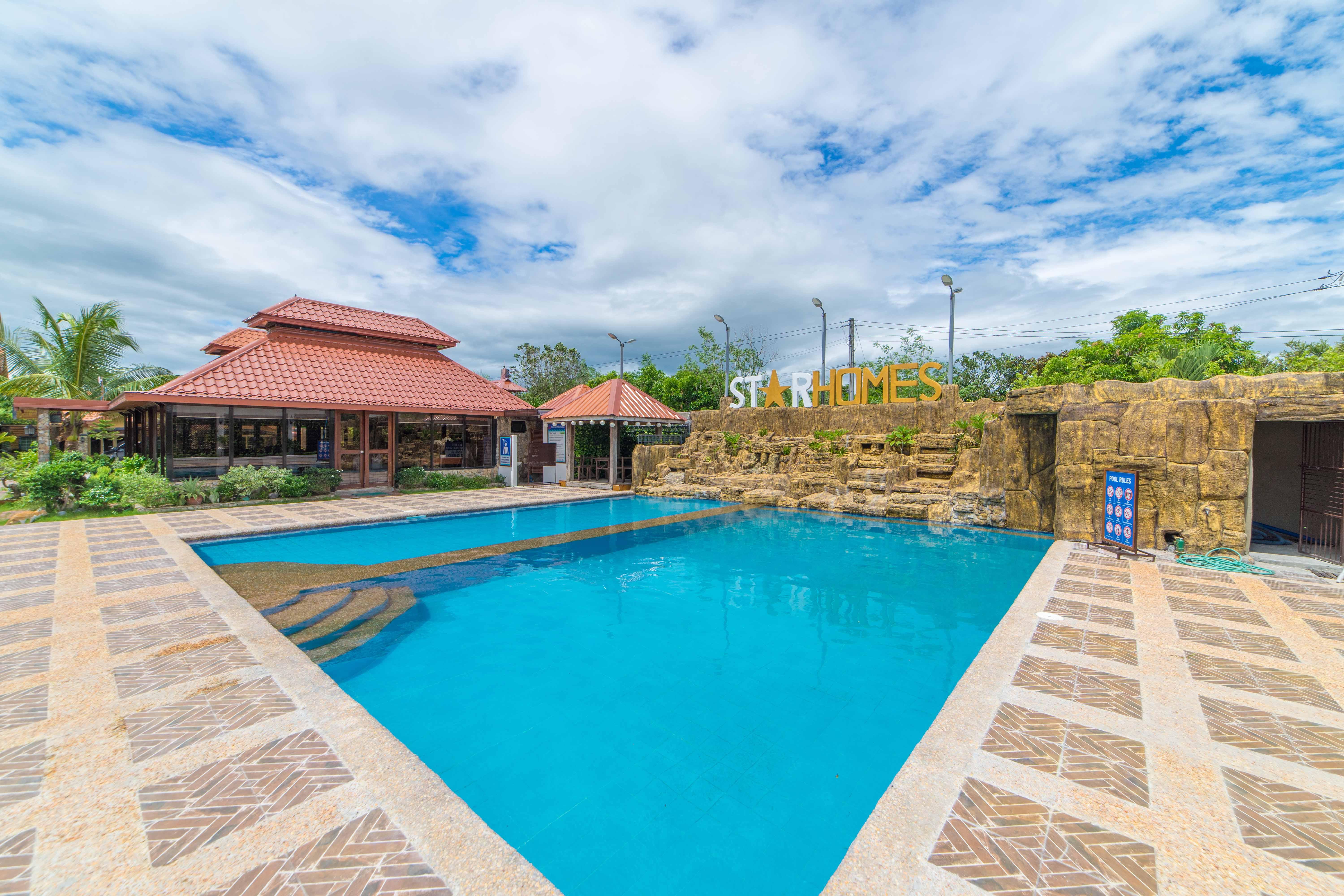 Reddoorz Plus @ Starhomes Olivianville Tarlac Kültér fotó
