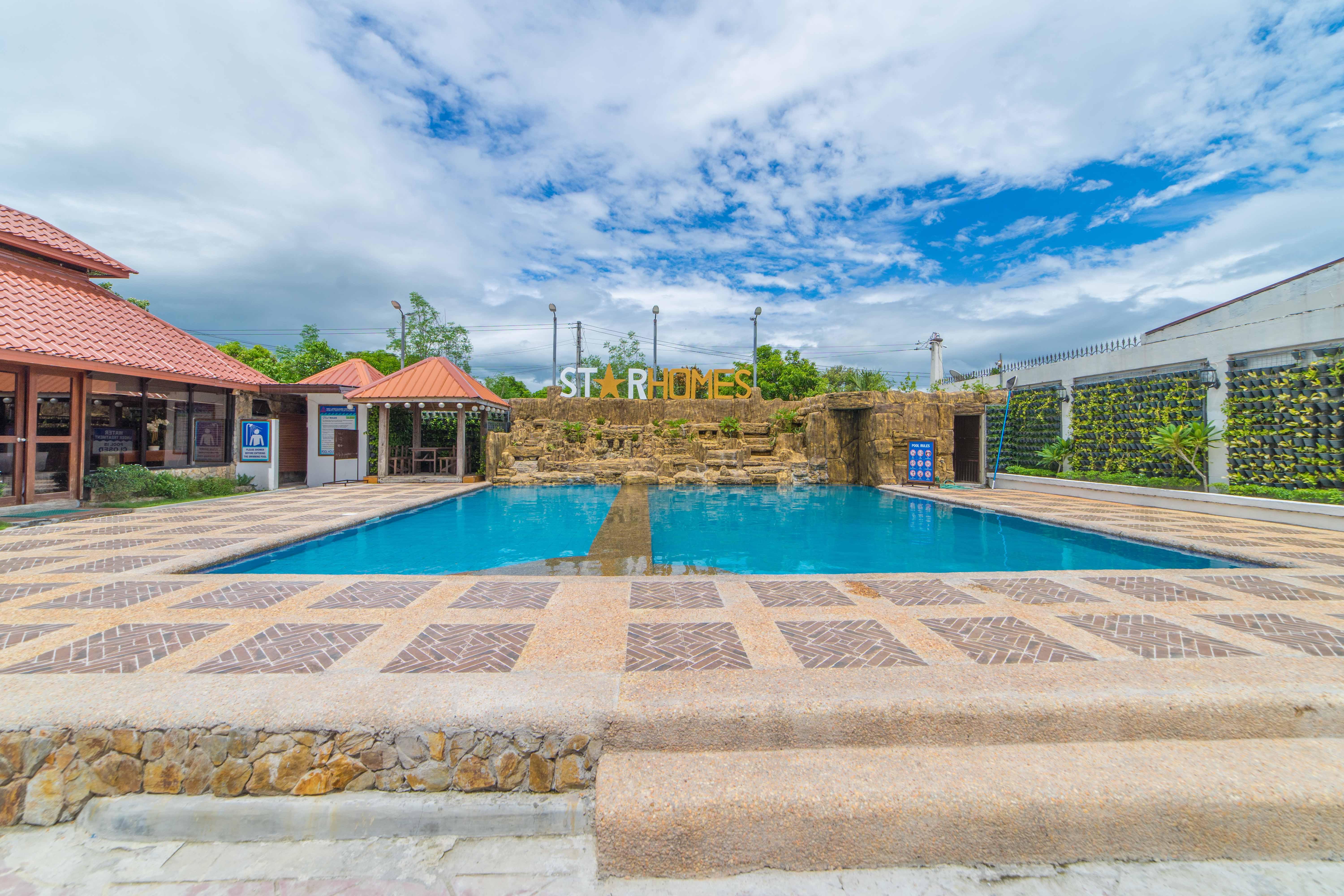 Reddoorz Plus @ Starhomes Olivianville Tarlac Kültér fotó