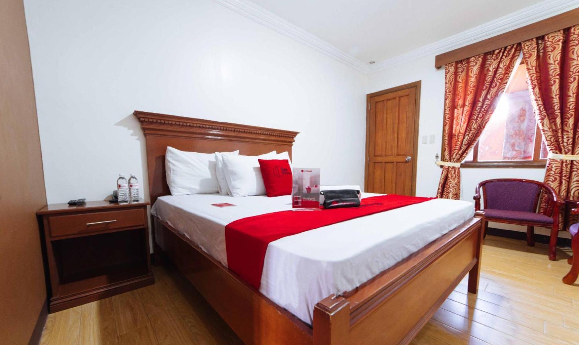 Reddoorz Plus @ Starhomes Olivianville Tarlac Kültér fotó