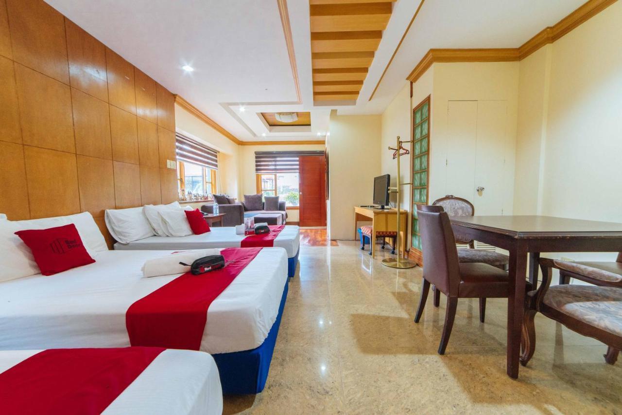 Reddoorz Plus @ Starhomes Olivianville Tarlac Kültér fotó